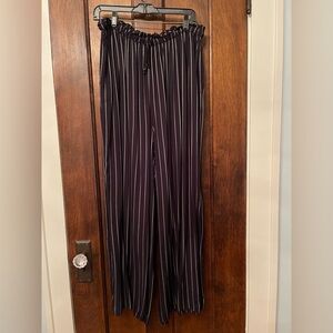 American Eagle AE High Waisted Palazzo Pants Wide Leg Black White Striped XL